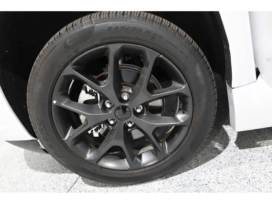 2024 Chrysler Pacifica Touring L - Photo 12