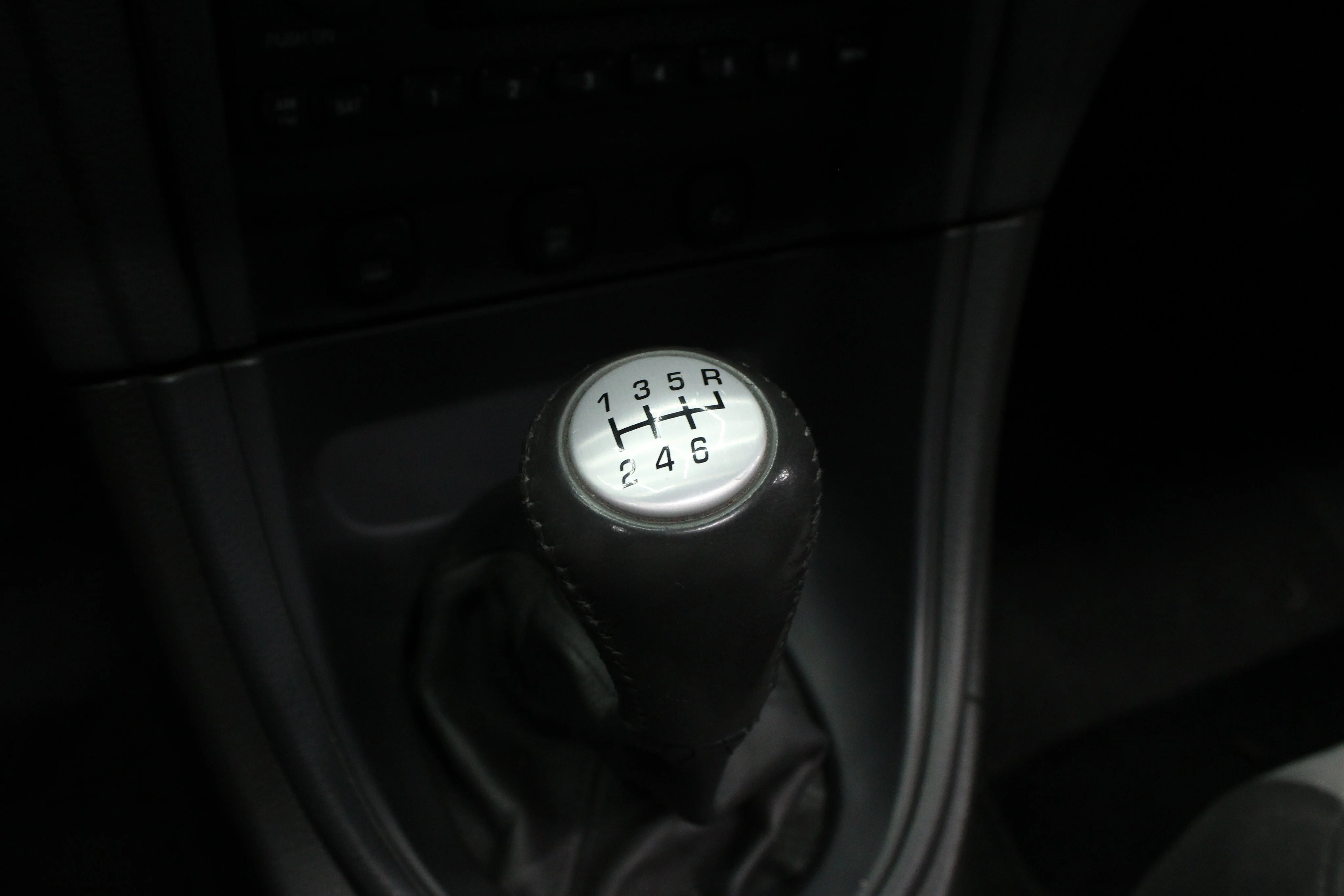 2004 Ford Mustang Cobra SVT - Photo 14