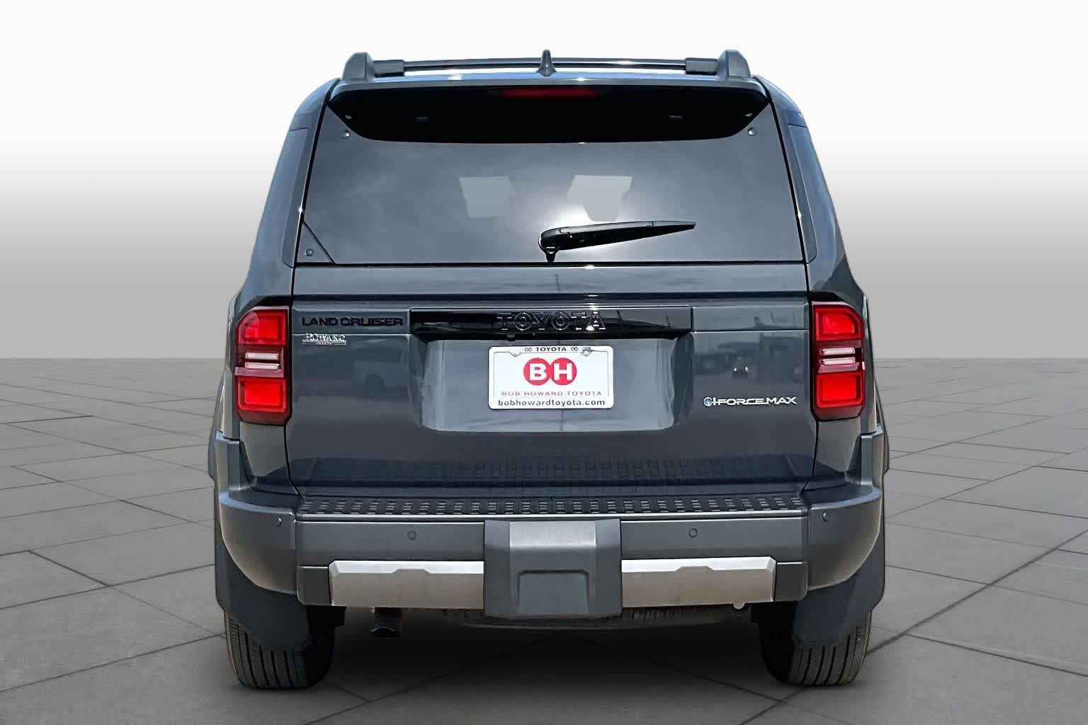 Used 2025 Underground Toyota  image 5