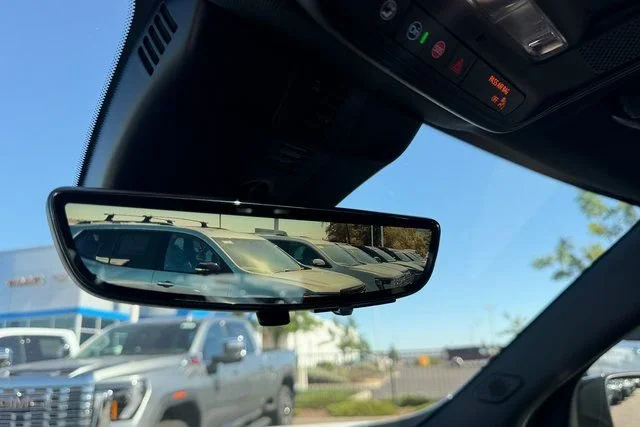 New 2026 Summit White GMC Elevation image 20