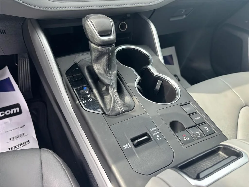 Used 2024 Silver Toyota XLE image 21