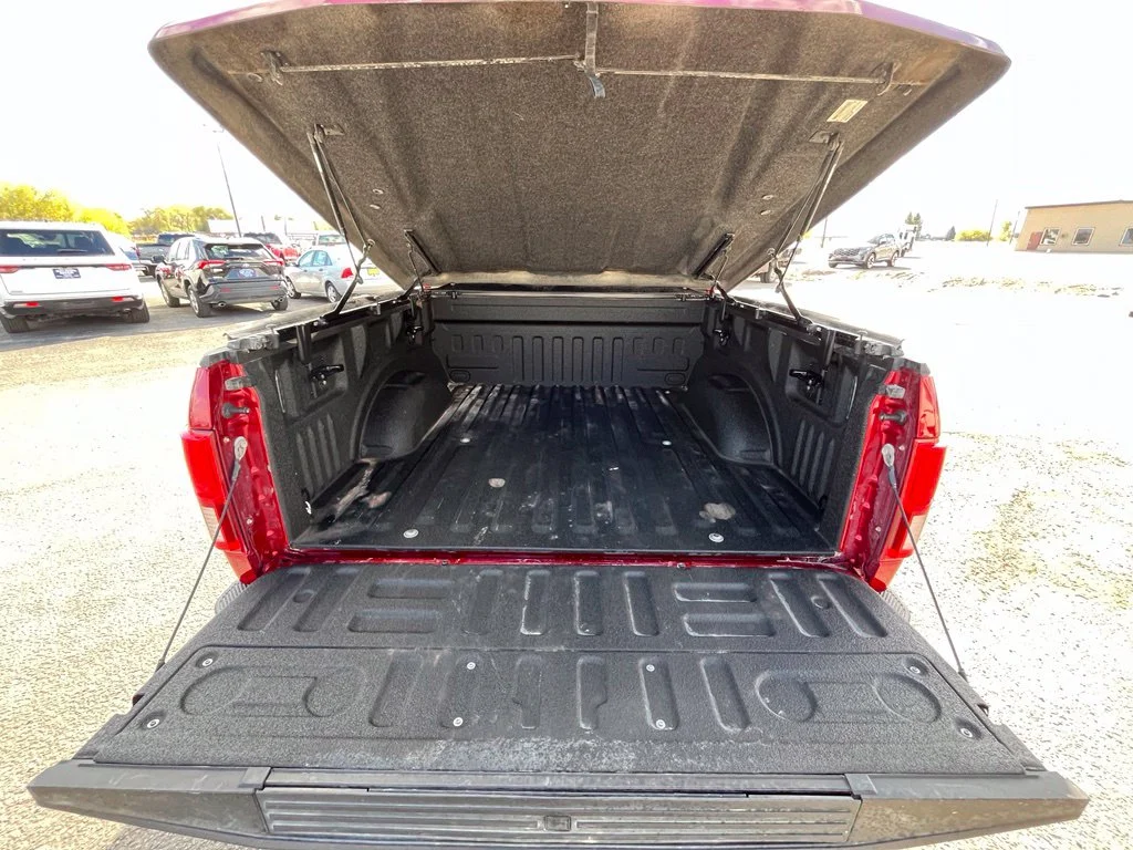 Used 2018 Red Ford Lariat image 17