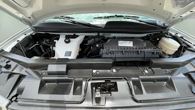 Used 2025 White Chevrolet Work Van image 31