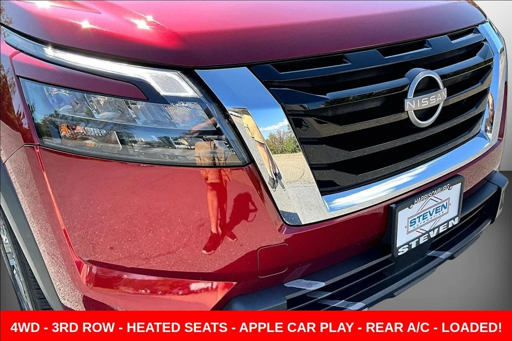 Used 2024 Red Nissan SV image 40