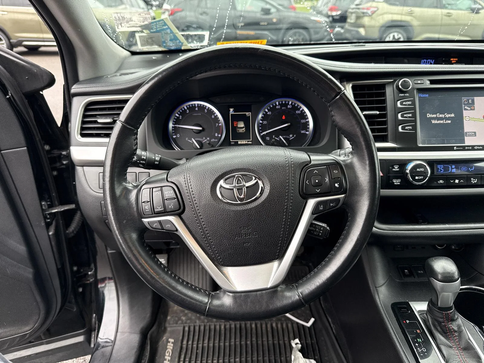 Used 2019 Midnight Black Metallic Toyota SE image 10