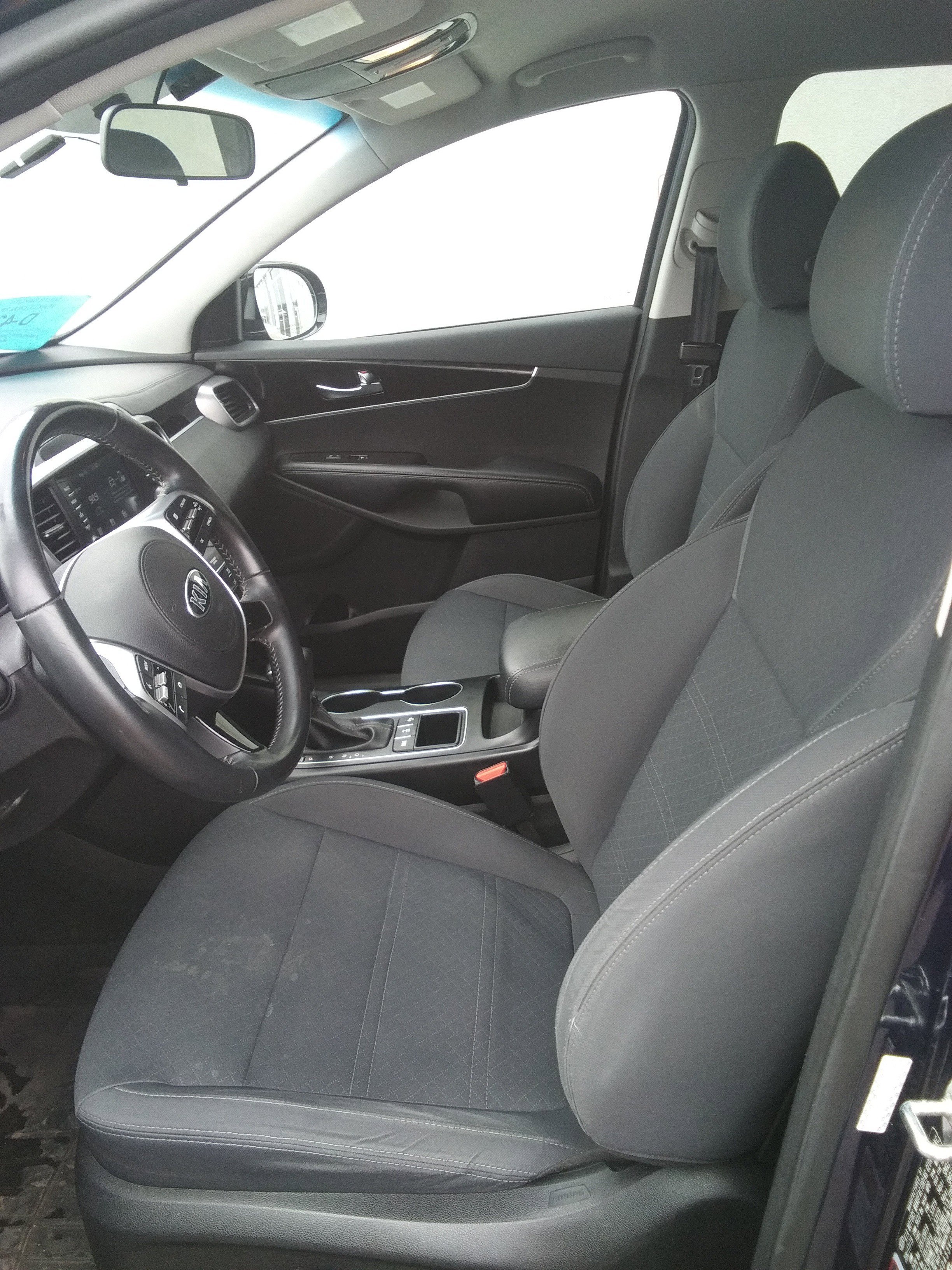 Used 2019 Blue Kia S image 10