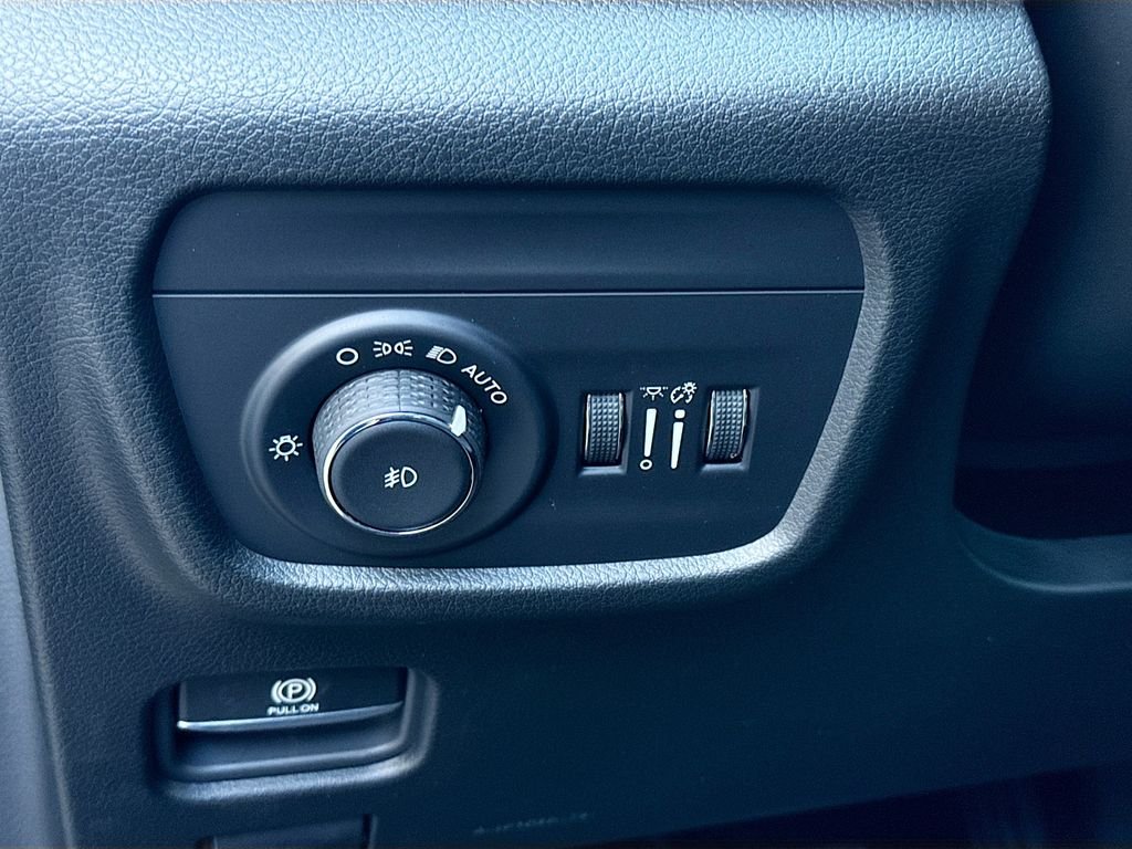 2025 Jeep Grand Cherokee Limited - Photo 15