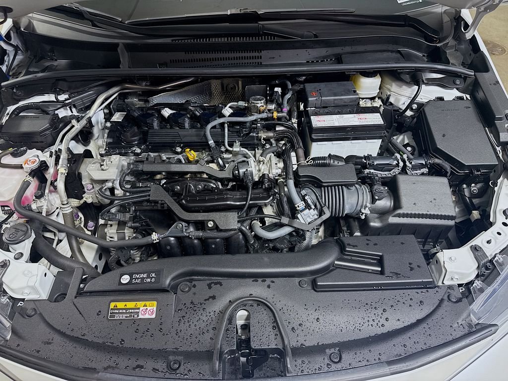Used 2024 Wind Chill Pearl Toyota XSE image 28