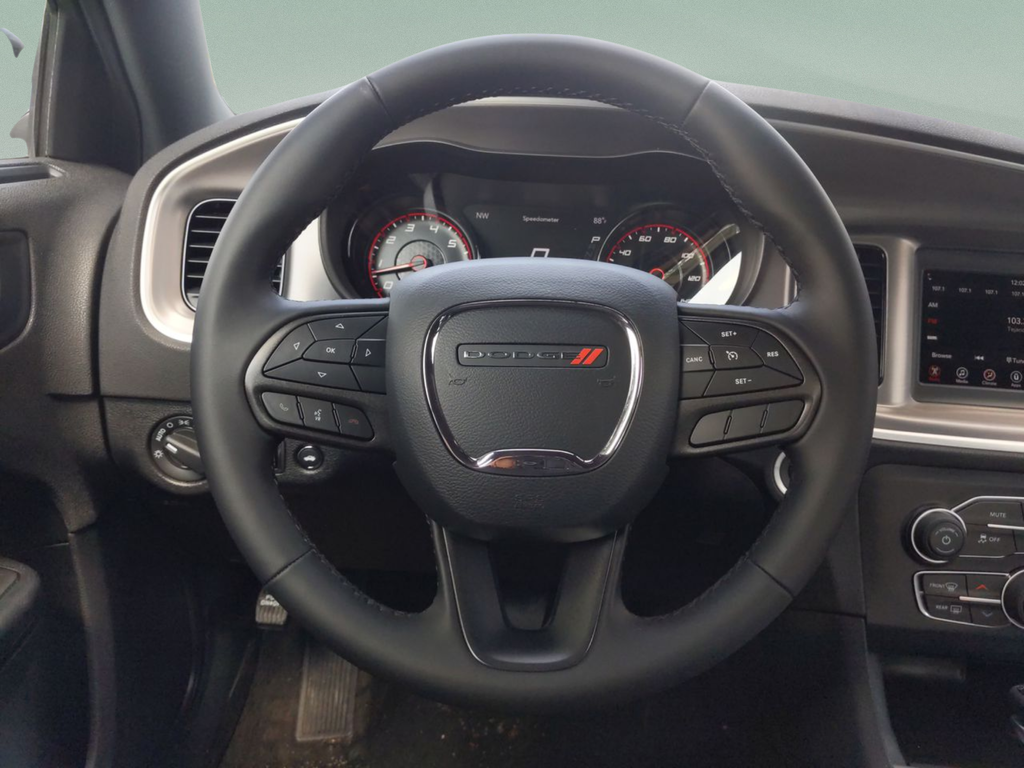 Used 2022 Green Dodge SXT image 28