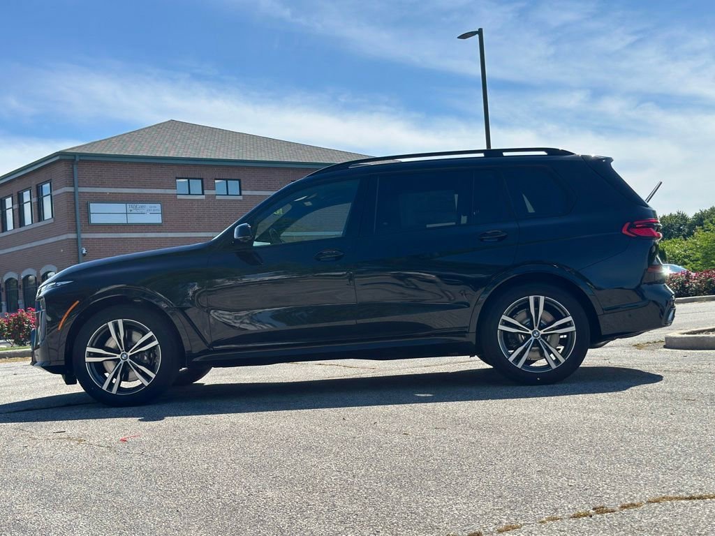 New 2027 Black Sapphire Metallic BMW xDrive40i image 4