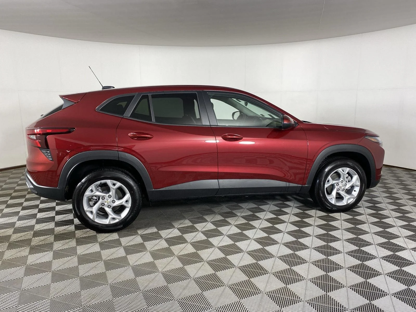 Used 2025 Crimson Metallic Chevrolet LS image 8