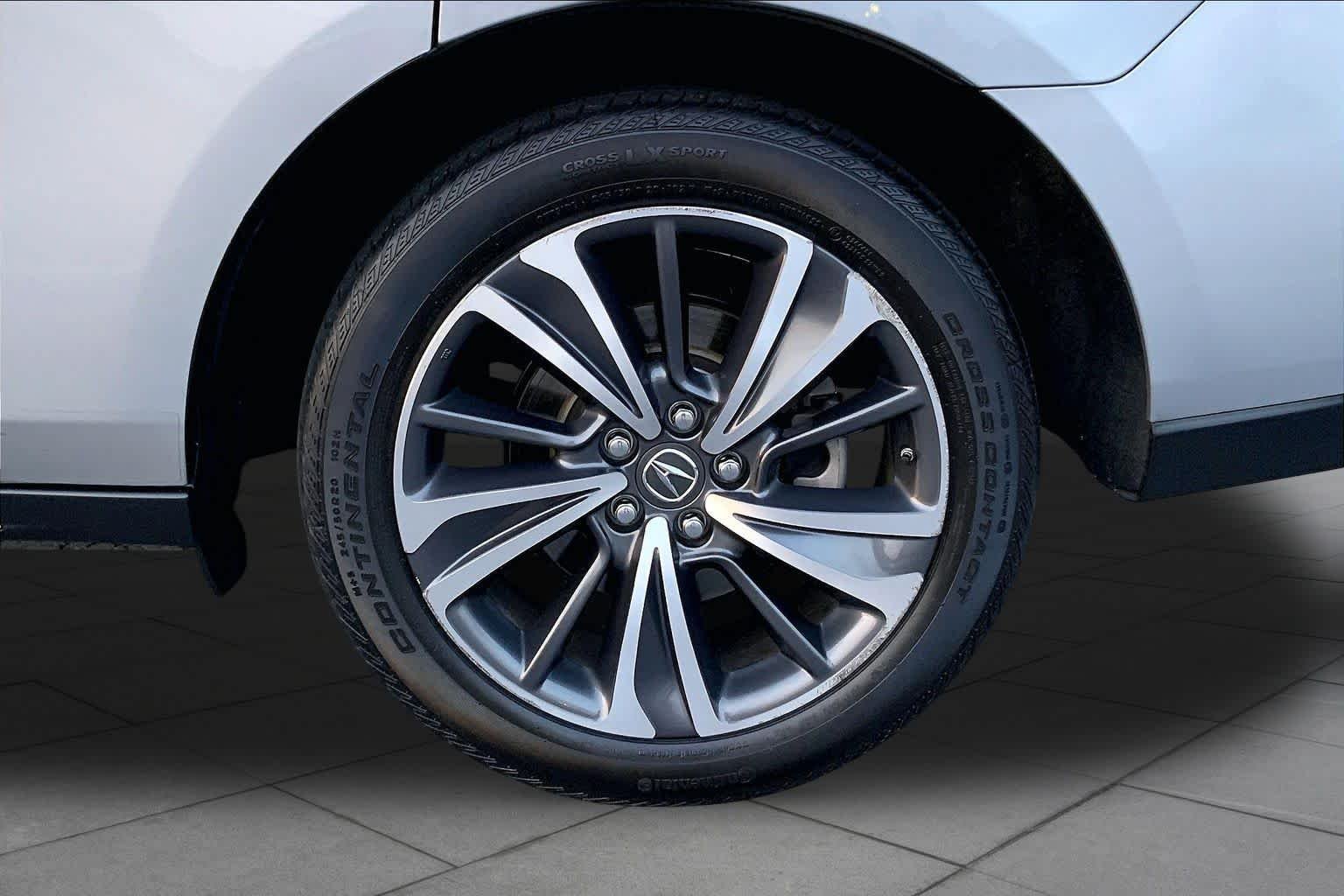 Used 2020 Lunar Silver Metallic Acura w/Technology Pkg image 10