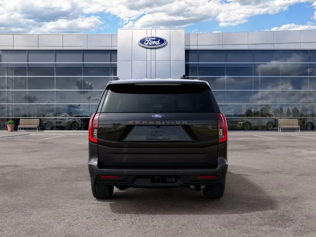 New 2027 Gray Metallic Ford Tremor image 7