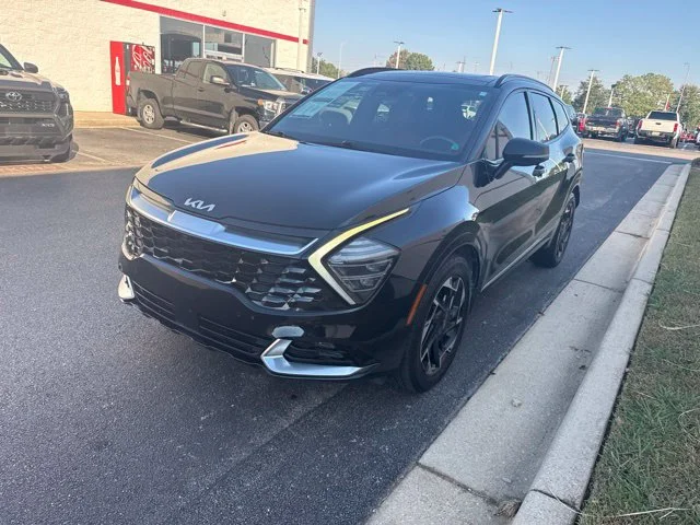 Used 2023 Black Kia SX-Prestige image 3