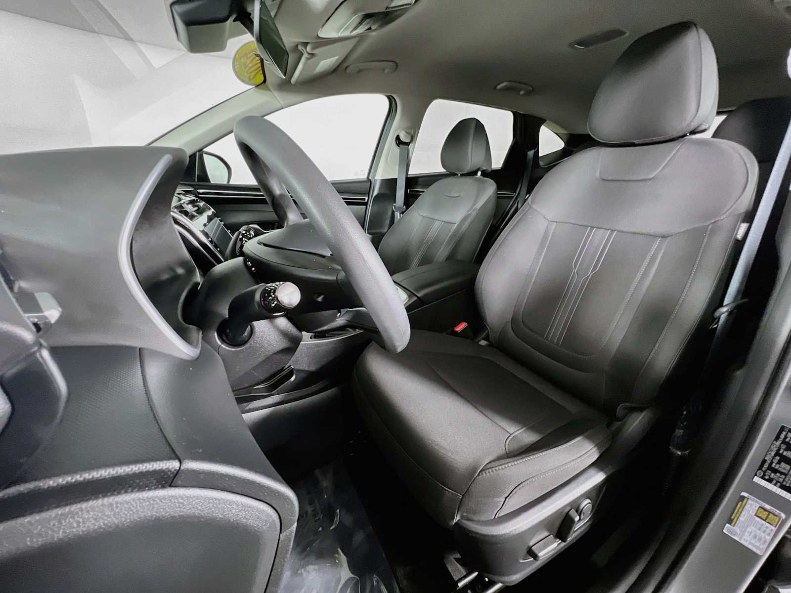 Used 2024 Hampton Gray Hyundai SEL image 21