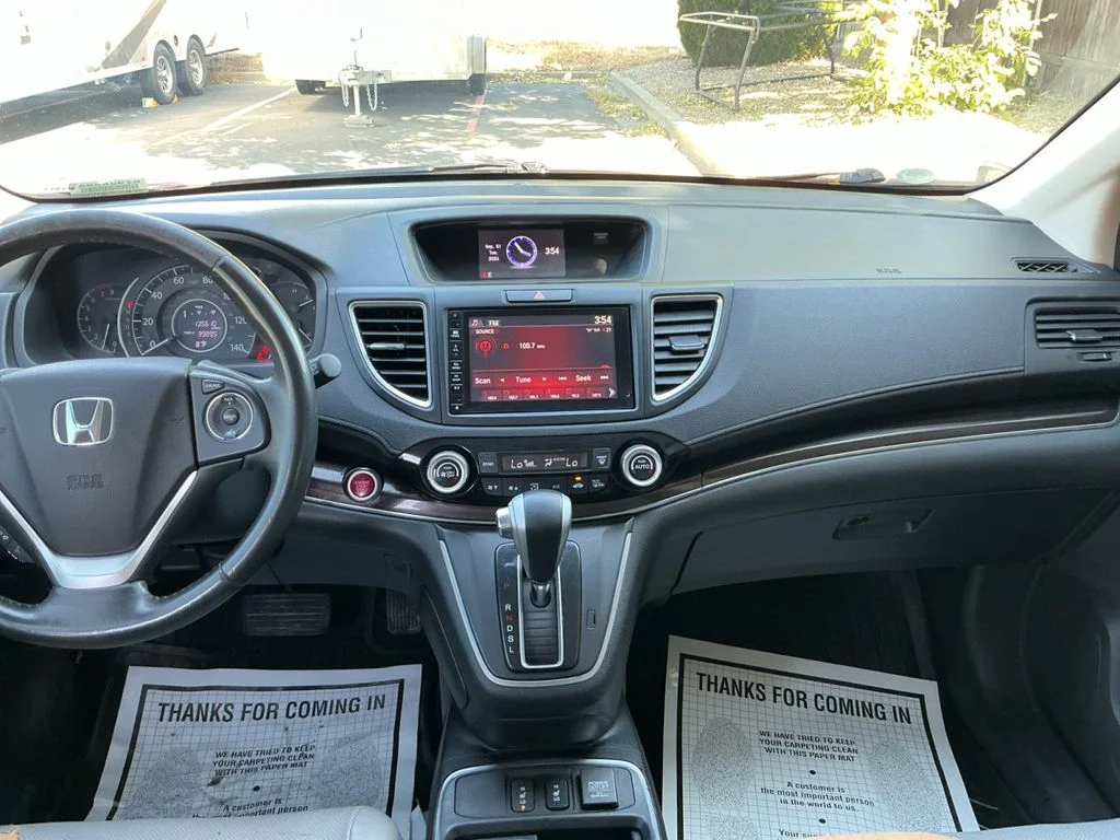 Used 2016 Red Honda EX-L image 26
