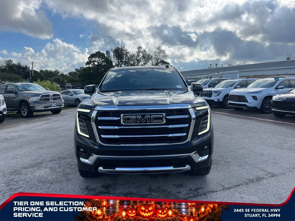 New 2027 Onyx Black GMC Elevation image 3