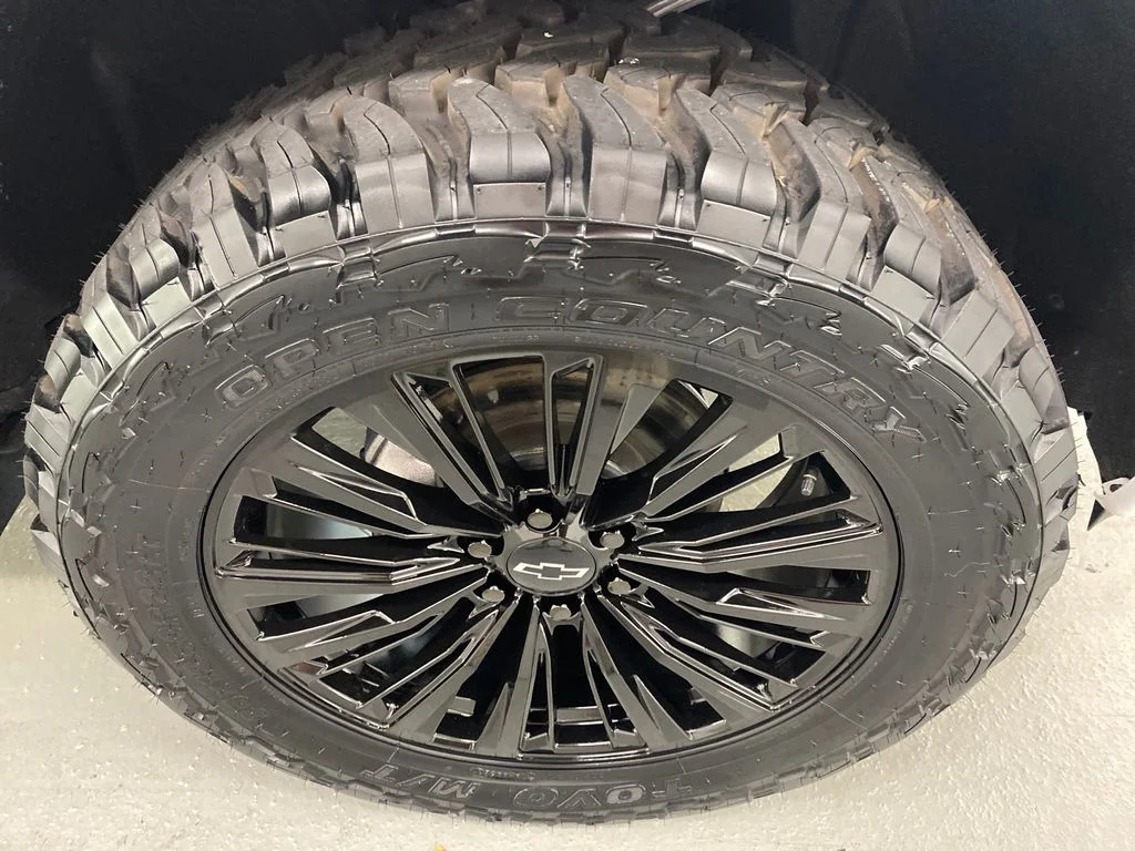 Used 2026 White Chevrolet RST image 4