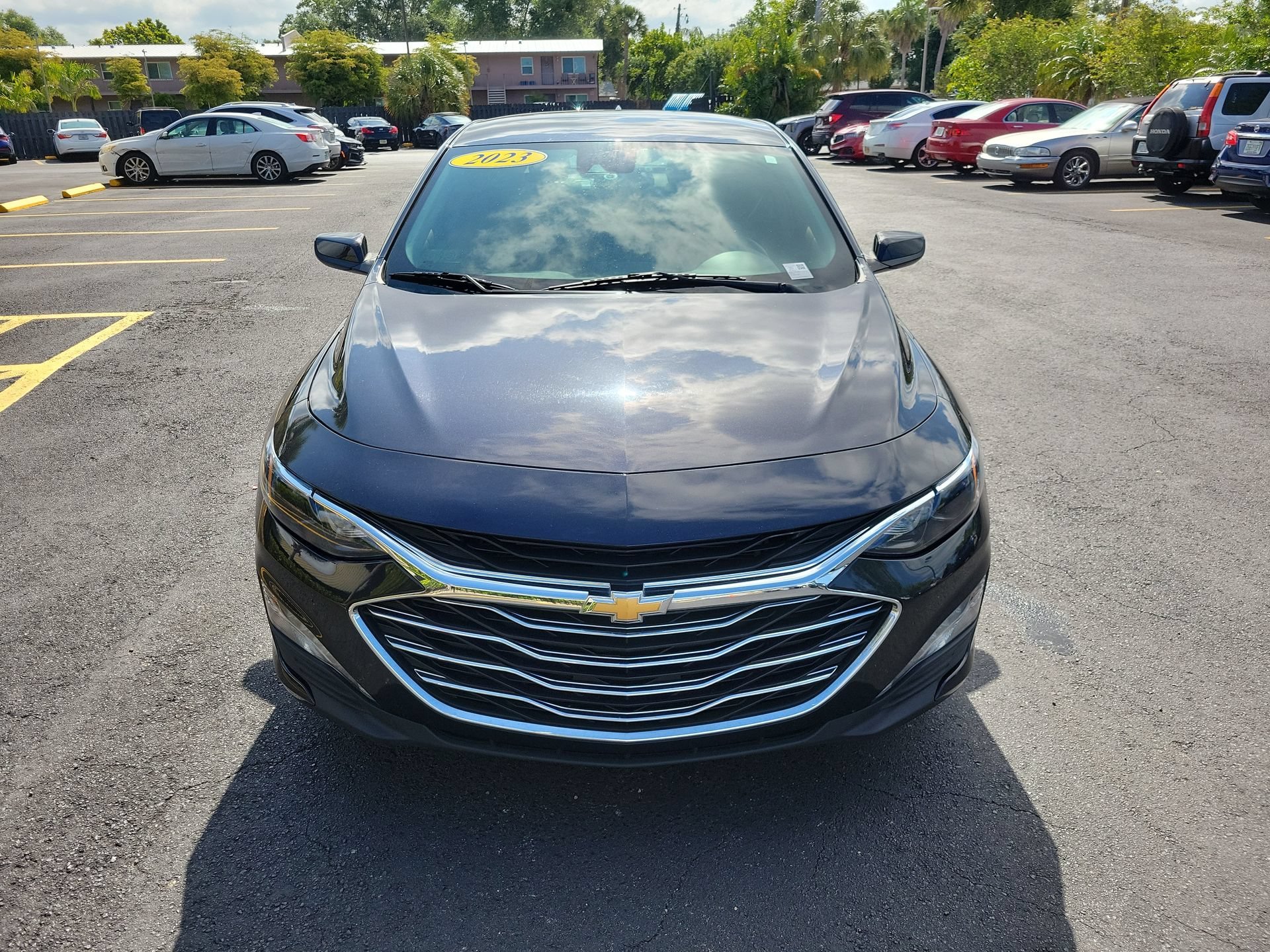 Used 2023 Dark Ash Metallic Chevrolet LT image 4