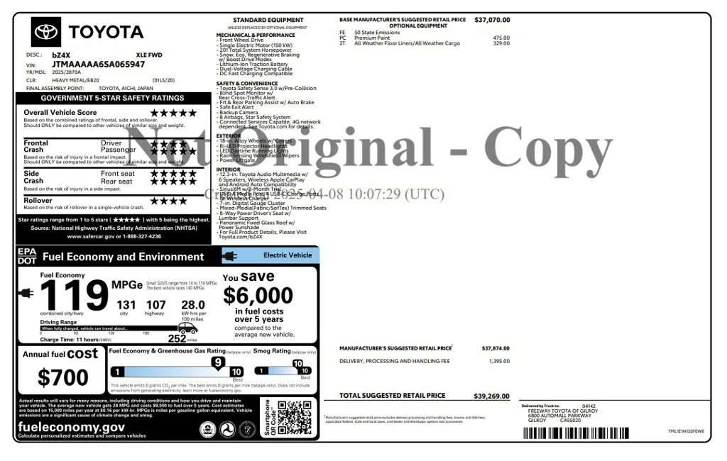 Certified Used 2025  Toyota XLE image 2