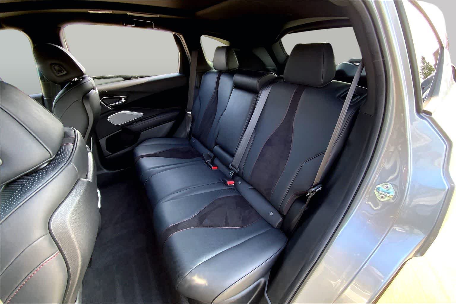 Used 2024 Lunar Silver Metallic Acura w/A-Spec Package image 19