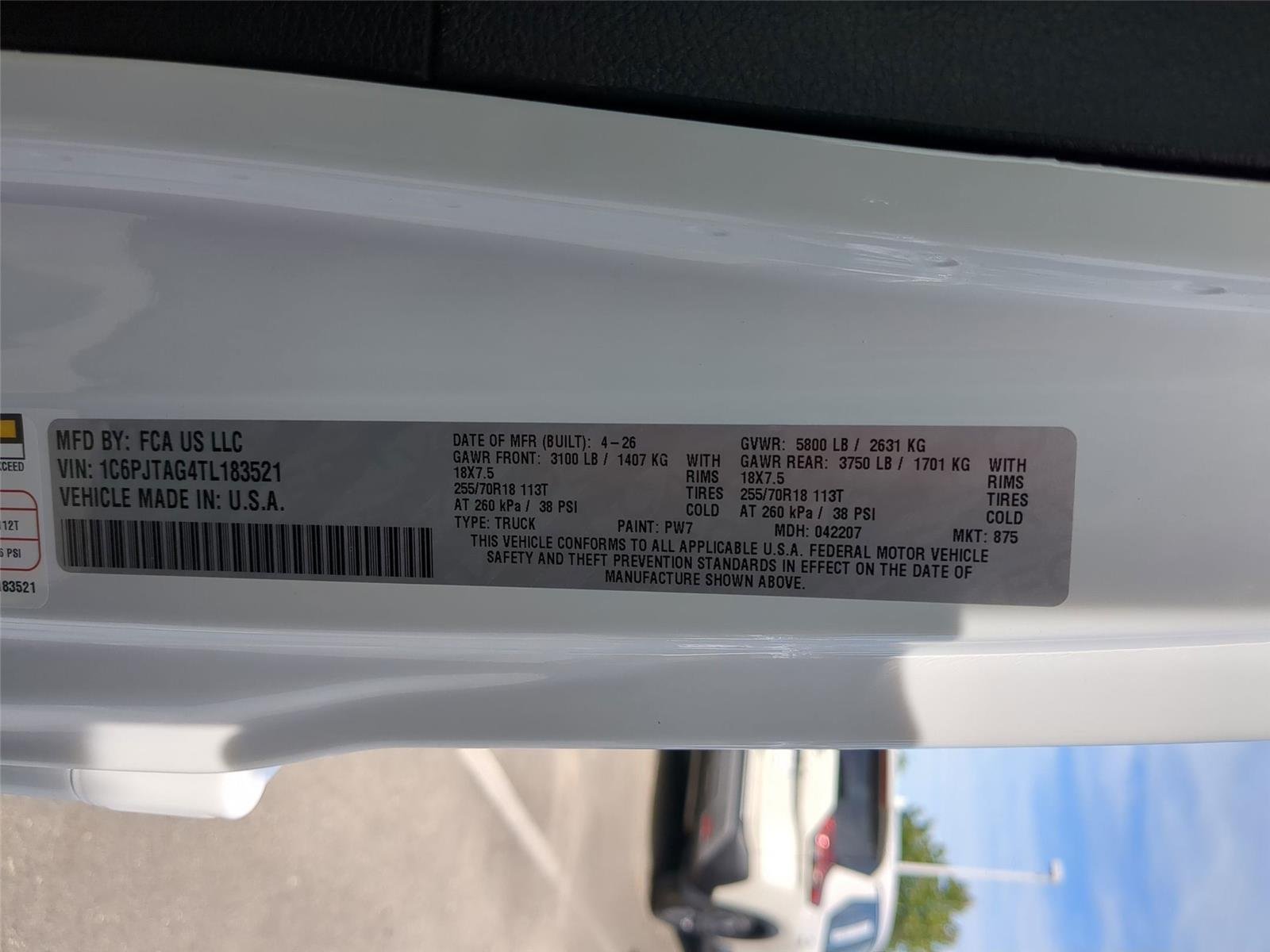 New 2026 Bright White Clearcoat Jeep Sahara image 32