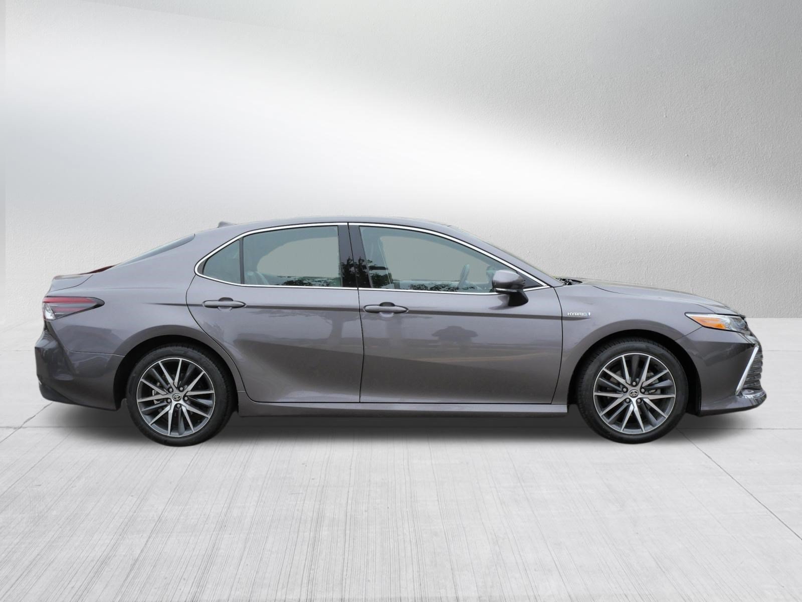 Certified Used 2021 Predawn Gray Mica Toyota Hybrid XLE image 9