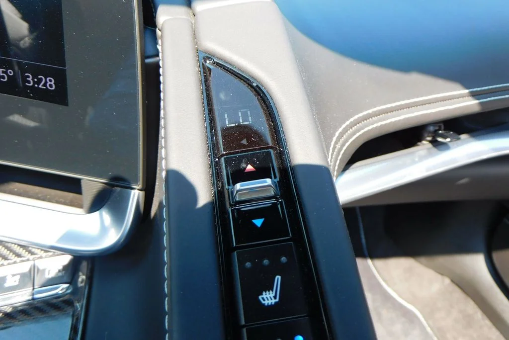 2023 Chevrolet Corvette 3LT - Photo 18