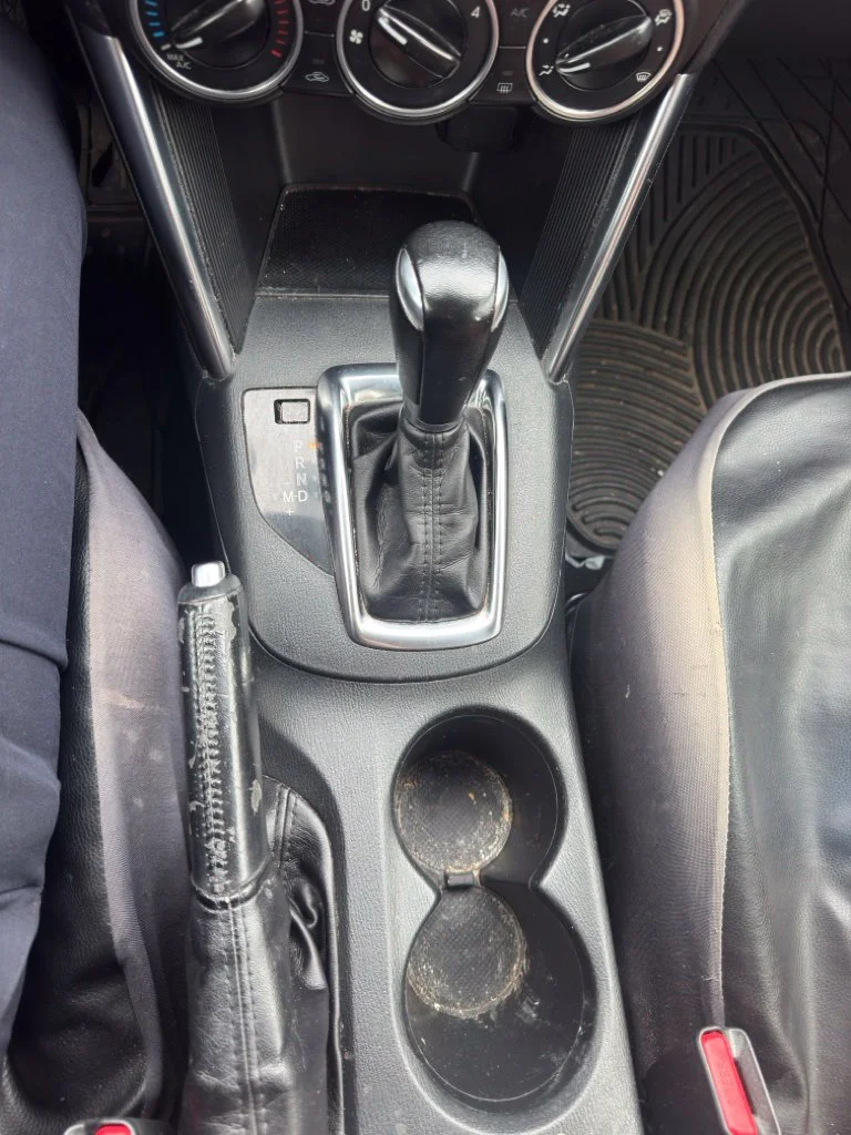 Used 2015 Crystal Blue Mazda Touring image 13
