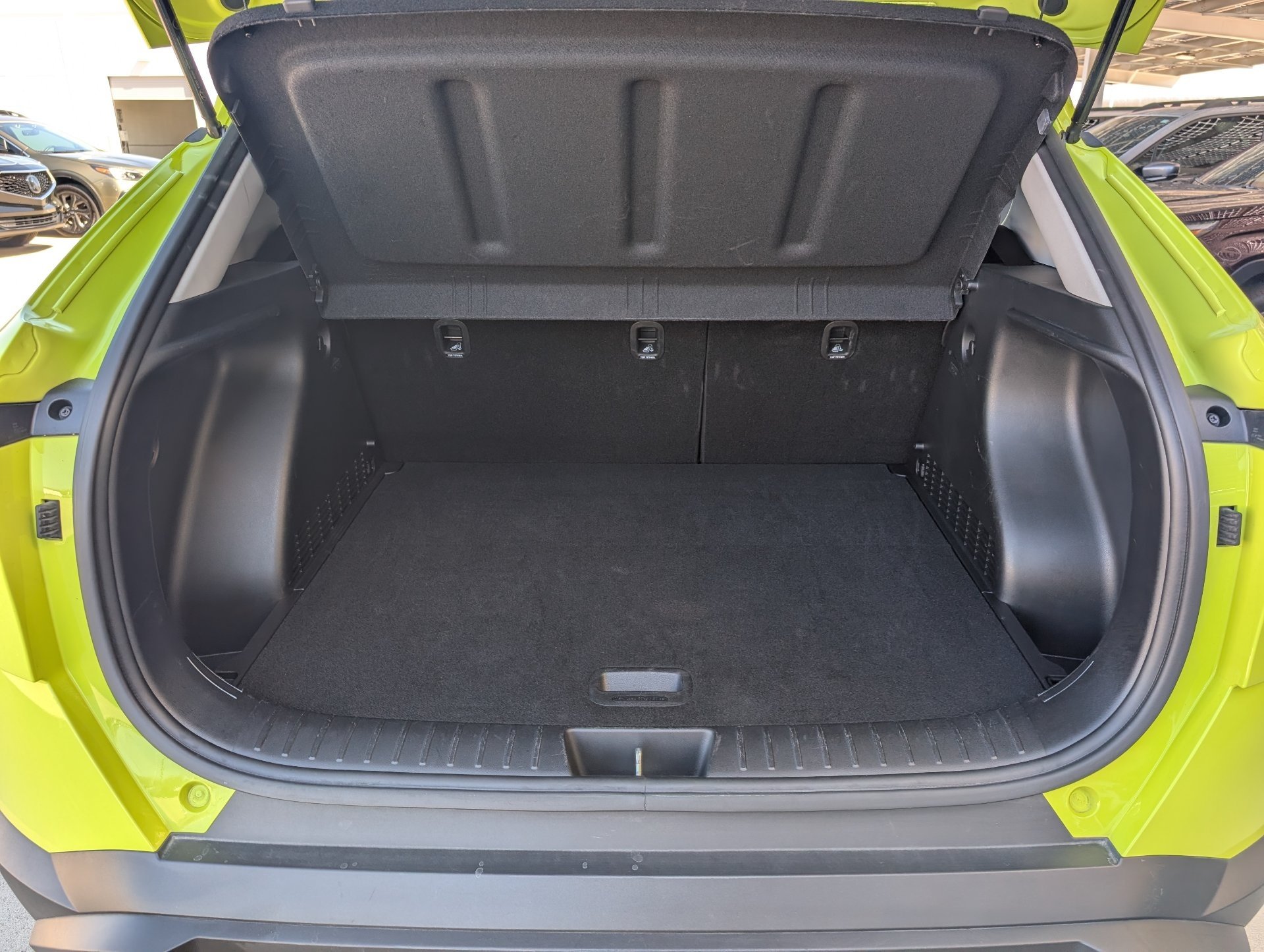 2025 Hyundai Kona SEL - Photo 28