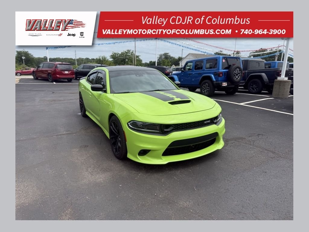 Used 2023 Green Dodge R/T Scat Pack image 1