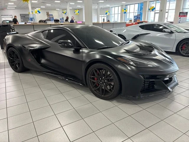 Used 2023 Black Chevrolet Z06 image 1