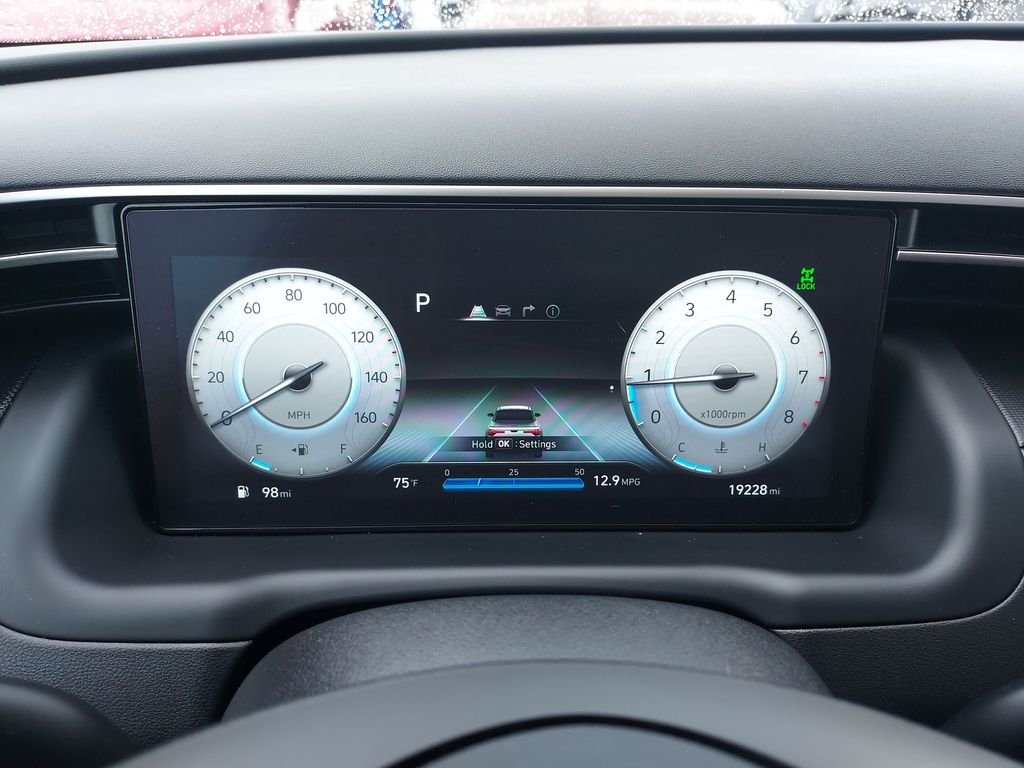 Used 2023 White Hyundai SEL Premium image 21