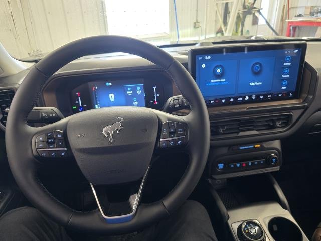 New 2026 Shadow Black FORD OUTER BANKS image 15