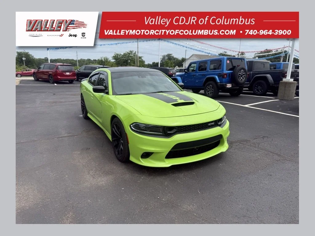 Used 2023 Green Dodge R/T Scat Pack image 1