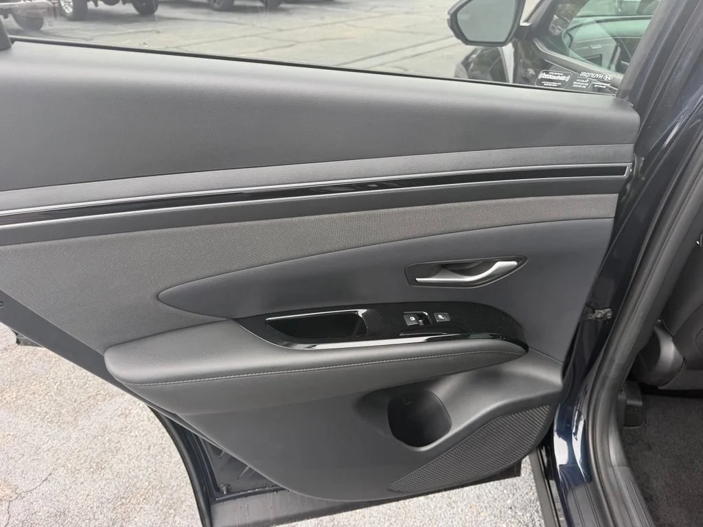 Used 2022 Blue Hyundai Limited image 25