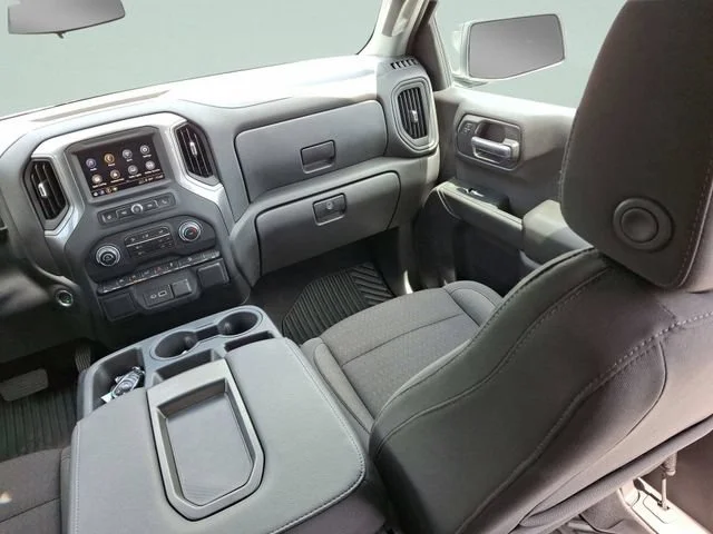 Used 2024 Summit White Chevrolet Custom Trail Boss image 18