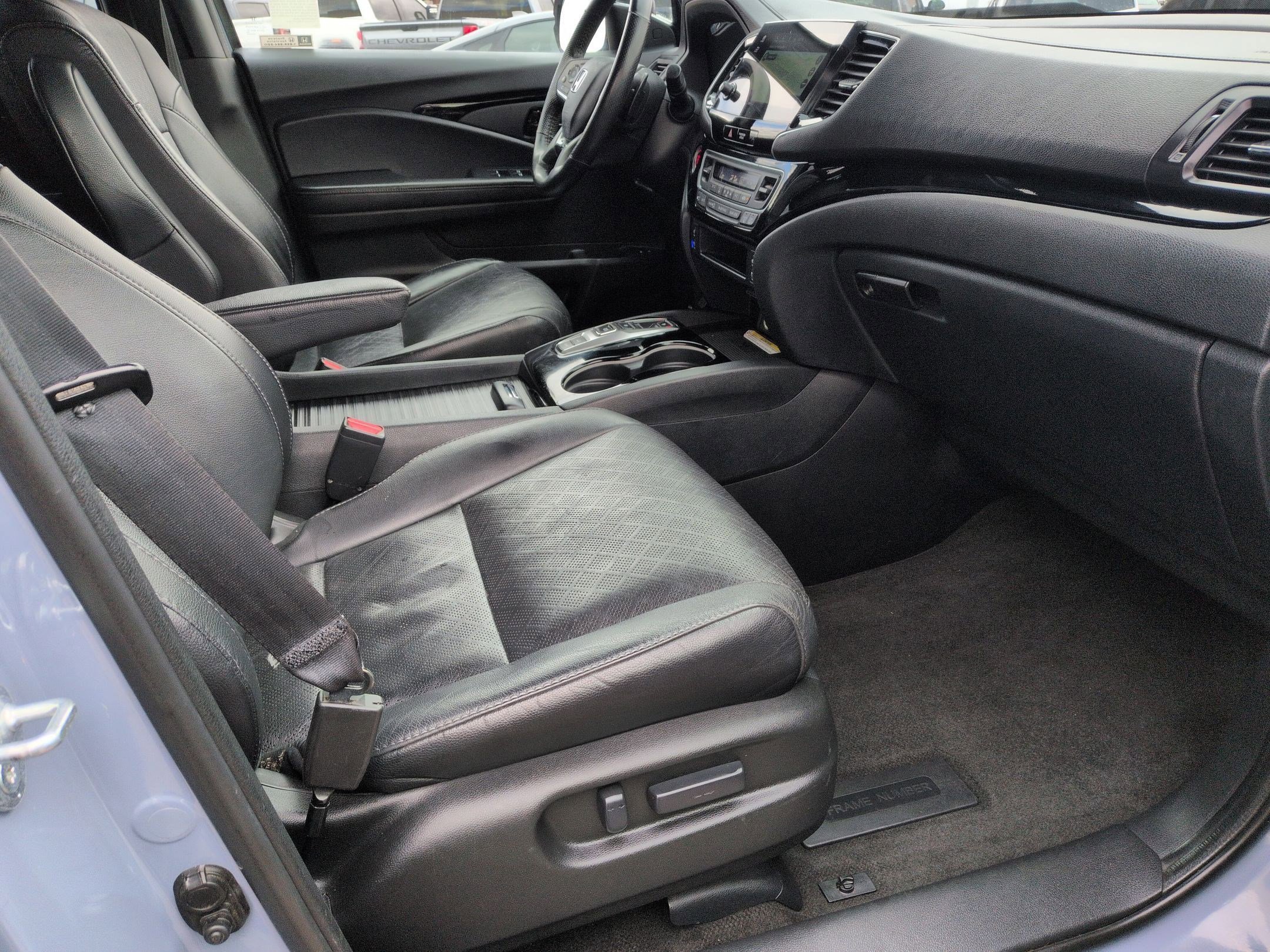 Used 2023 Gray Honda Elite image 31