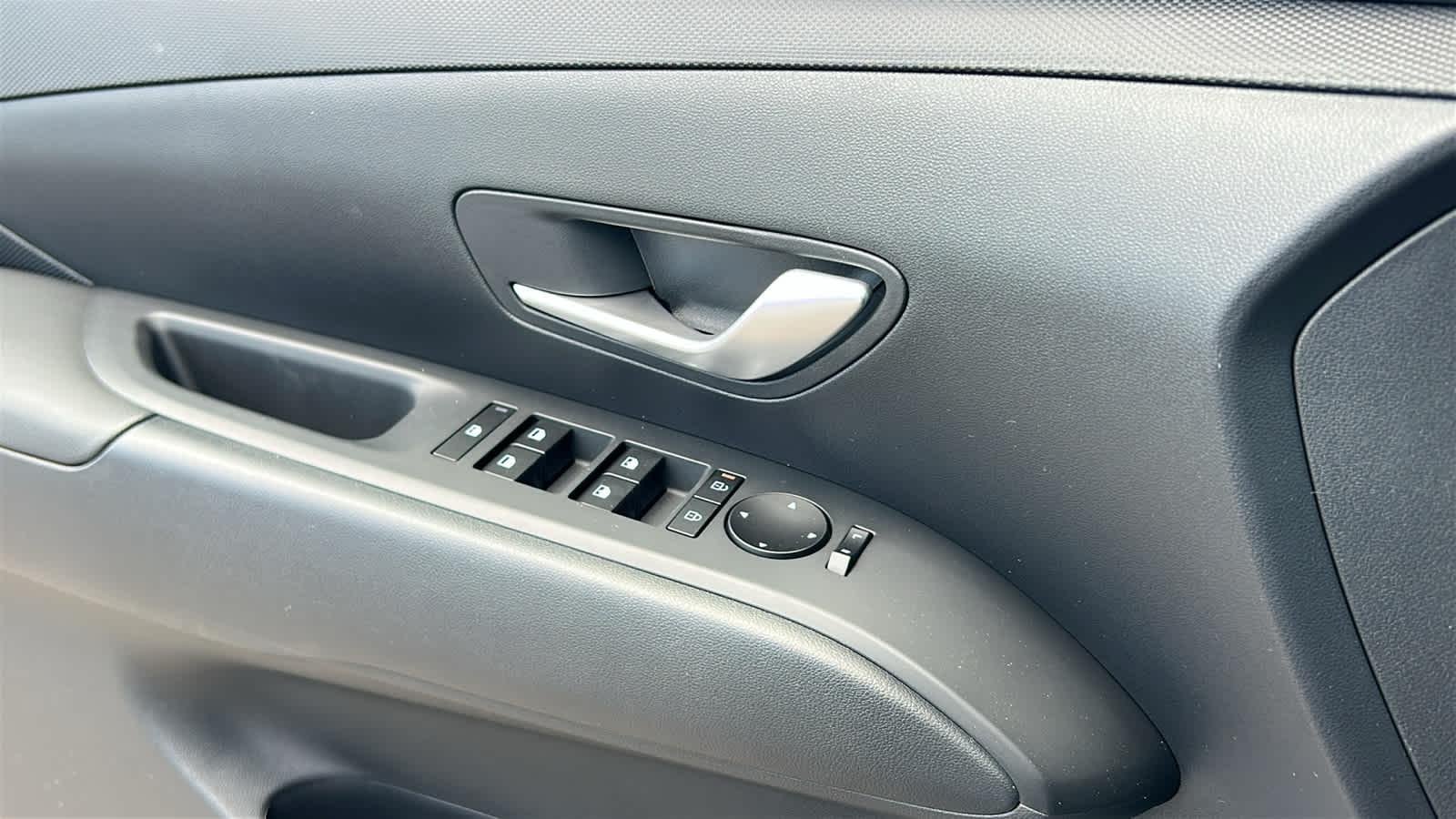 New 2026 Creamy White Pearl Hyundai SEL AWD image 52