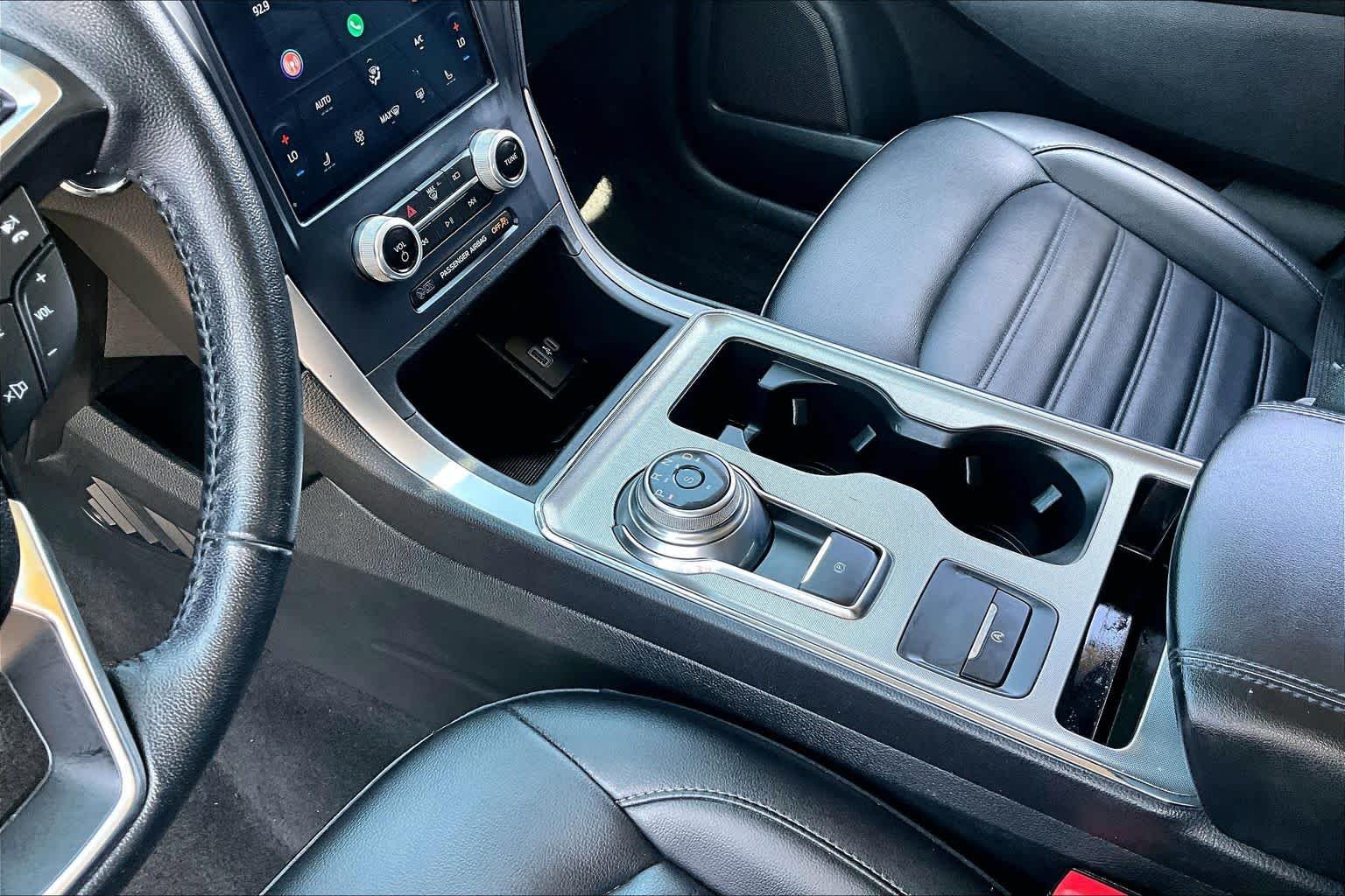 Used 2022 Carbonized Gray Metallic Ford SEL image 17
