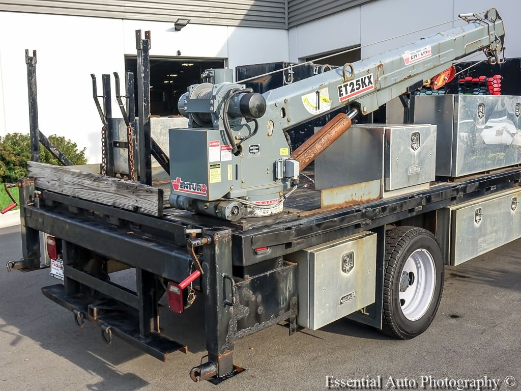 Used 2019 Race Red Ford XL image 7