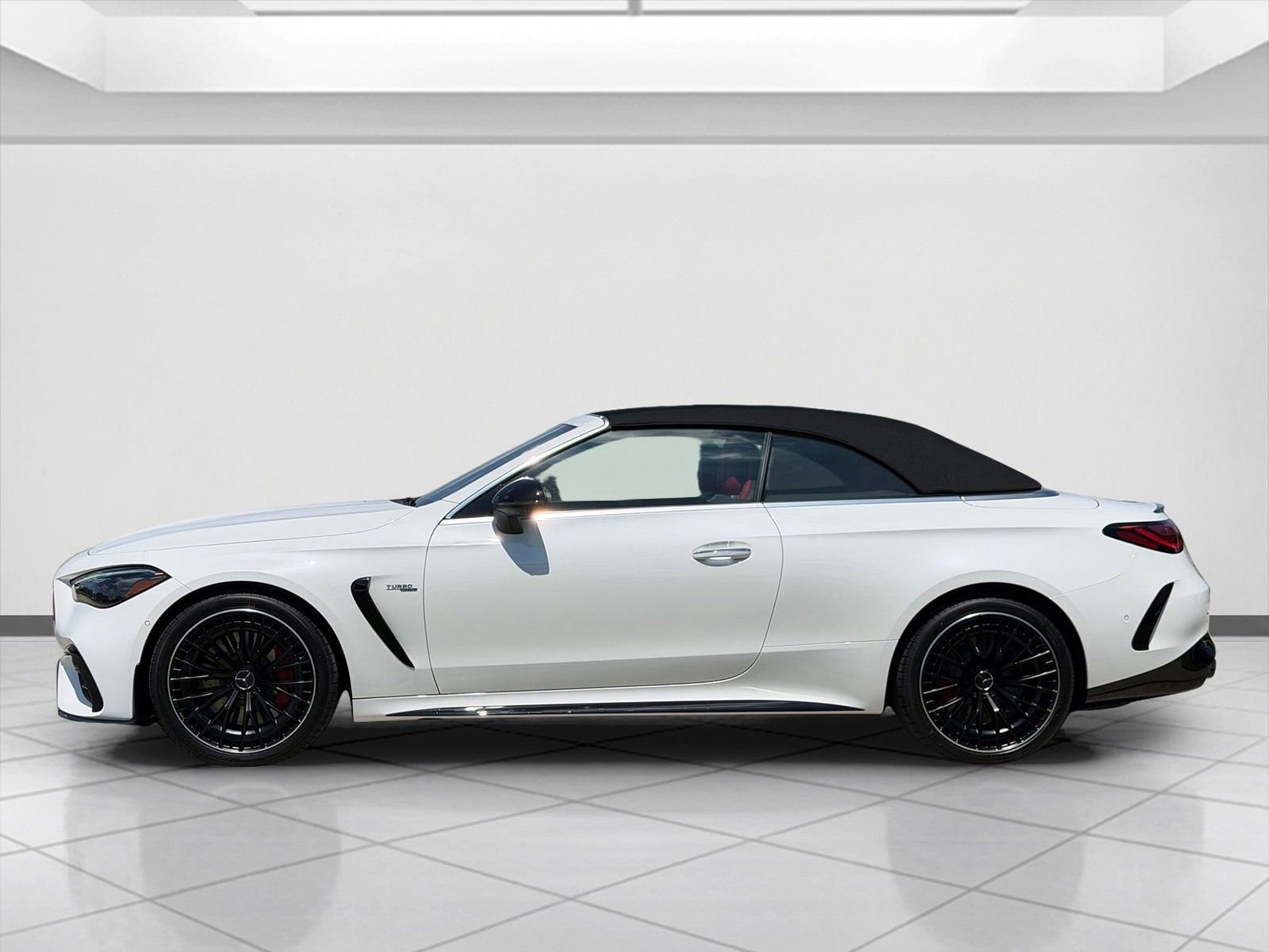 New 2026 MANUFAKTUR Moonlight White Metallic Mercedes-Benz AMG® CLE 53 4MATIC+ Cabriolet image 26