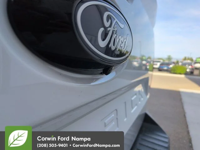 New 2026 Oxford White Ford XL image 29