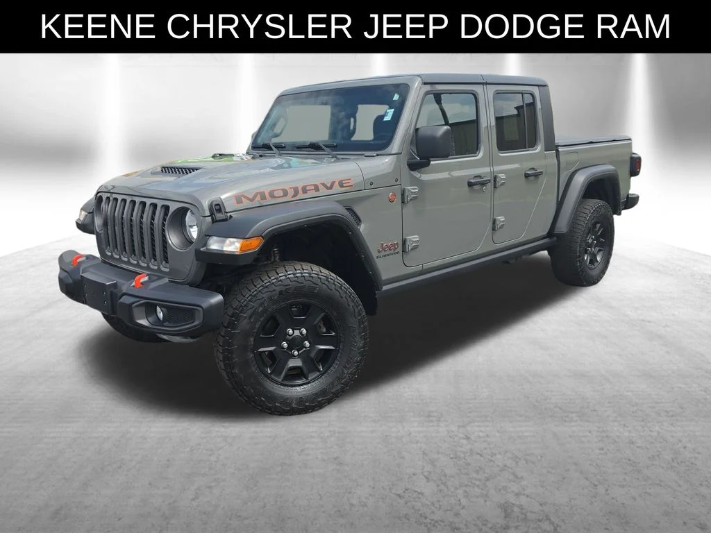 Used 2021 Gray Jeep Mojave image 1