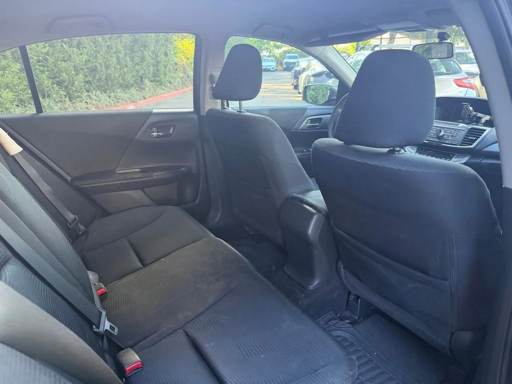 Used 2014 Black Honda LX image 13