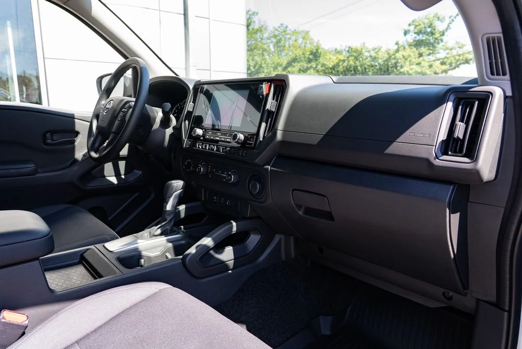 New 2026 Glacier White Nissan Crew Cab S image 28