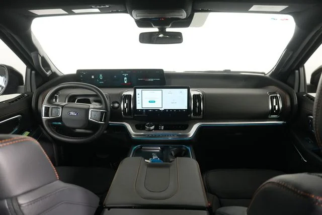 New 2027 Marsh Gray Ford Tremor® image 29