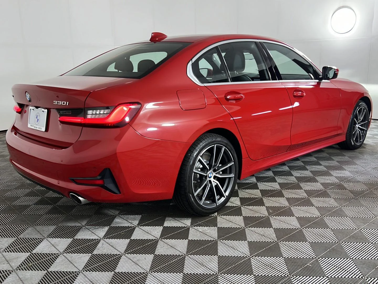 Used 2019 Melbourne Red Metallic BMW 330i xDrive image 5
