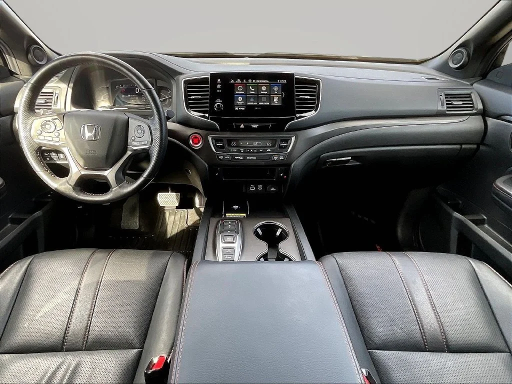 Used 2024 Lunar Silver Metallic Honda TrailSport image 9