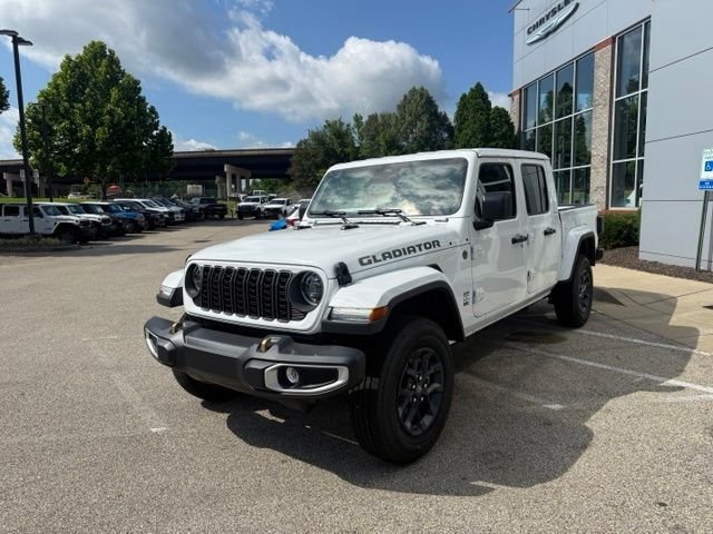 New 2026 Bright White Clear-Coat Exterior Paint Jeep 85th Anniversary Edition image 2